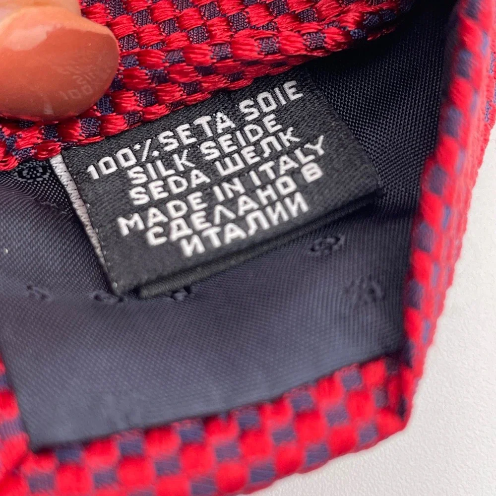 BOSS Hugo Boss Mens Silk Red Black‎ Checkered Pattern Italian Neck Tie Formal